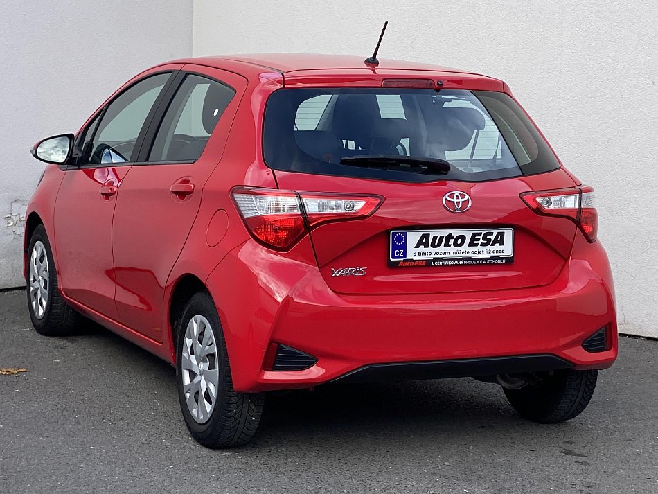 Toyota Yaris 1.0i 