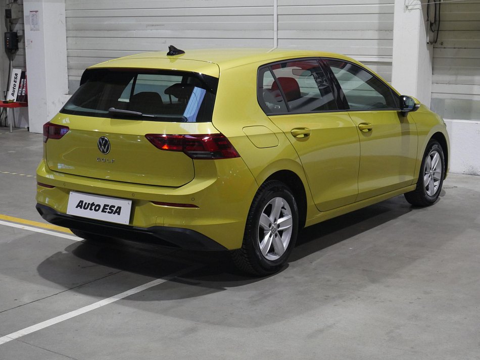 Volkswagen Golf 1.5TSi Life