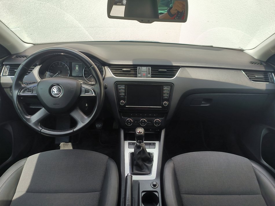 Škoda Octavia III 1.6 TDi Elegance 4x4