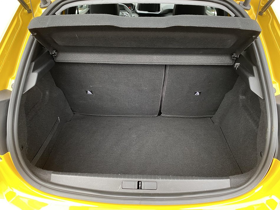 Peugeot 208 1.2 PT Style