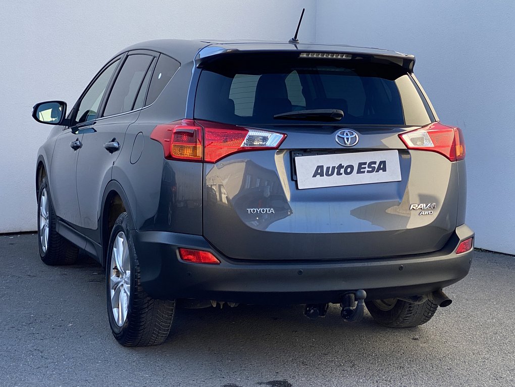 Toyota RAV4 2.0 VVT-i Executive AWD