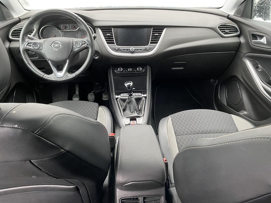 Opel Grandland X 1.2 T Elegance