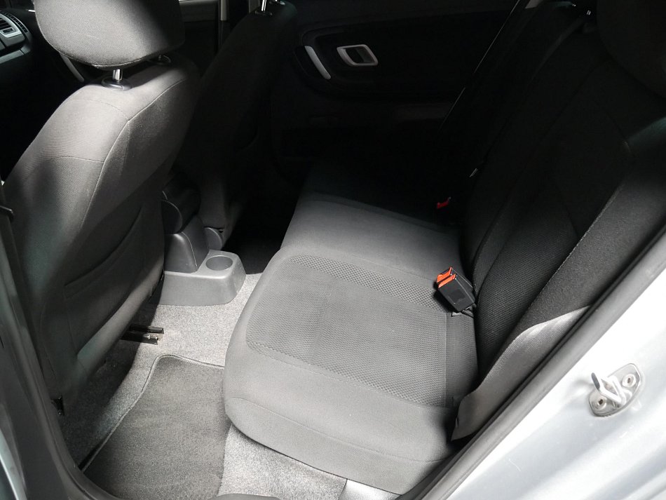Škoda Fabia II 1.9 TDi Elegance