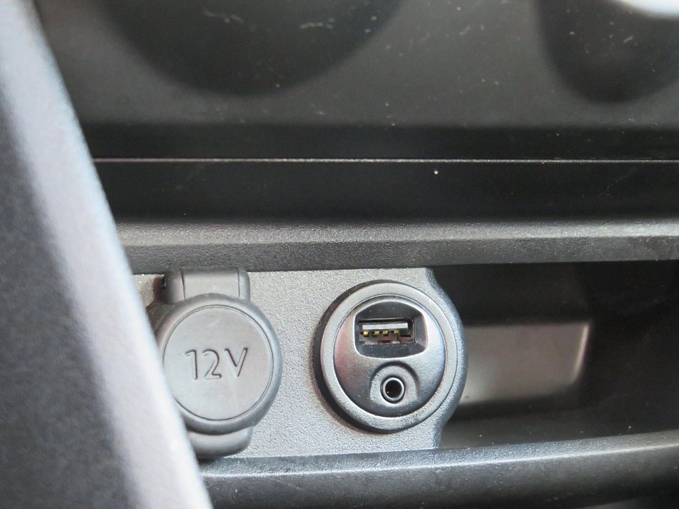 Peugeot 208 1.2PT 