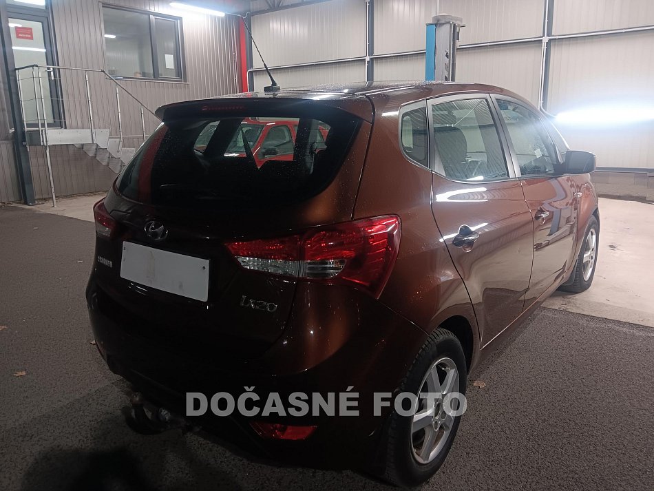 Hyundai Ix20 1.4i 