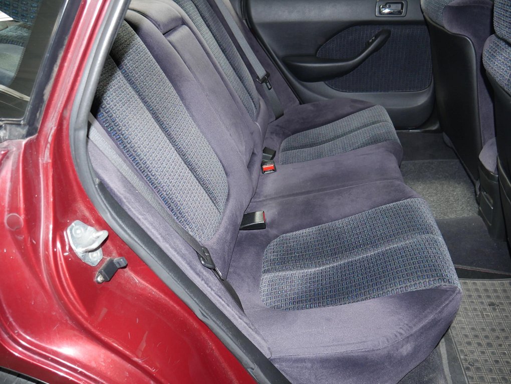 Honda Accord 2.0 i 