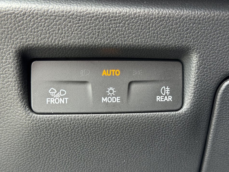 Škoda Superb IV 2.0 TSi L&K 4x4