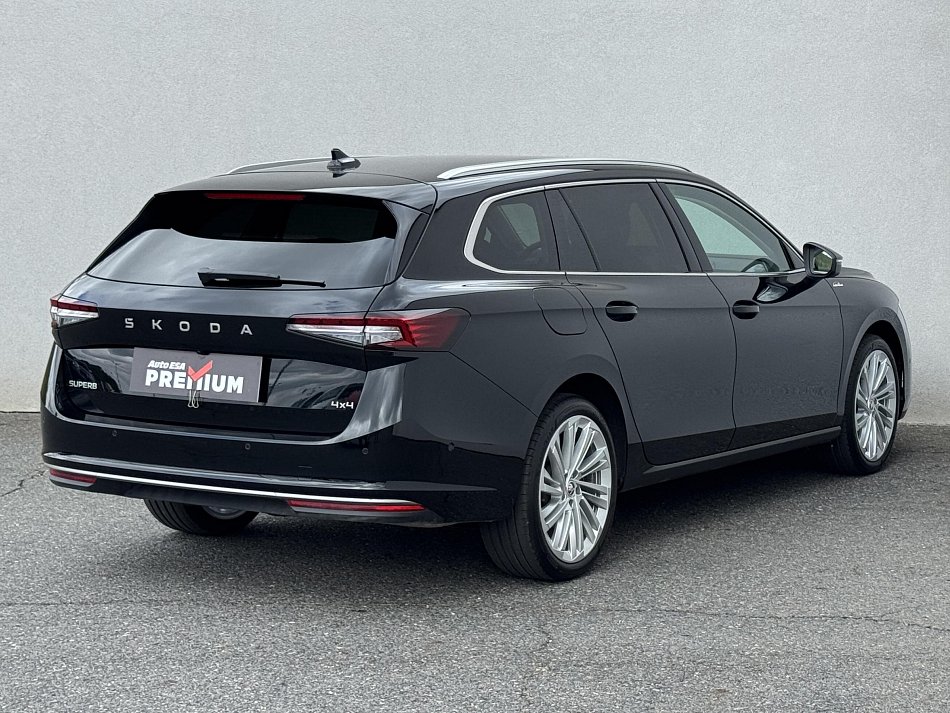 Škoda Superb IV 2.0 TSi L&K 4x4