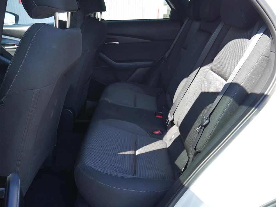 Mazda CX-30 2.0i 