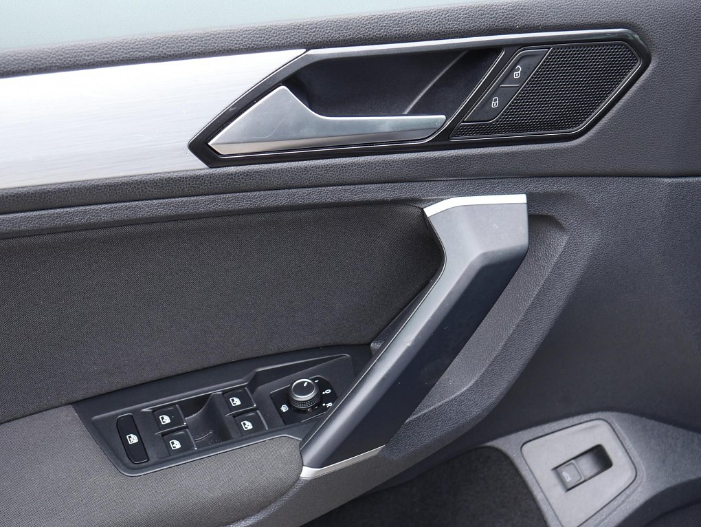 Volkswagen Tiguan 1.4 TSi 