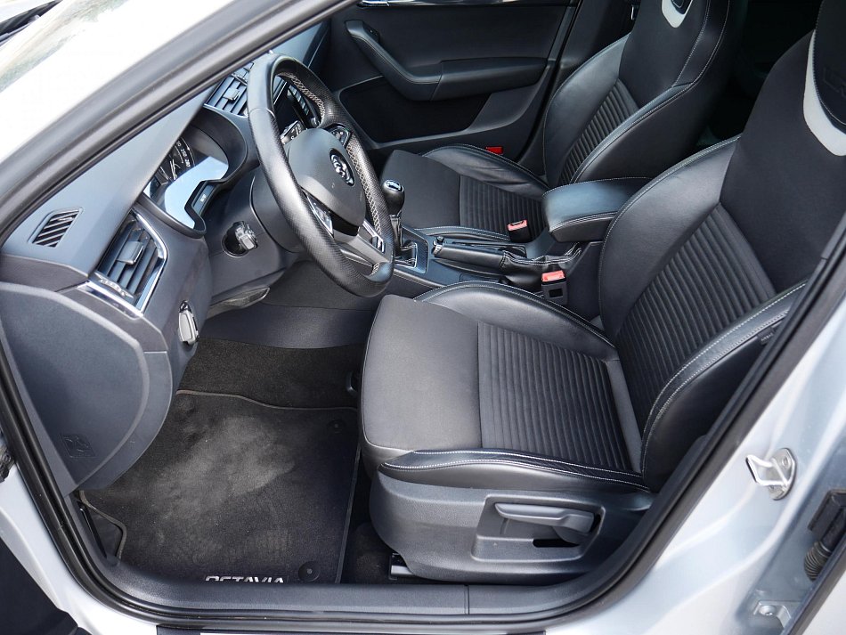 Škoda Octavia III 2.0 TSi RS