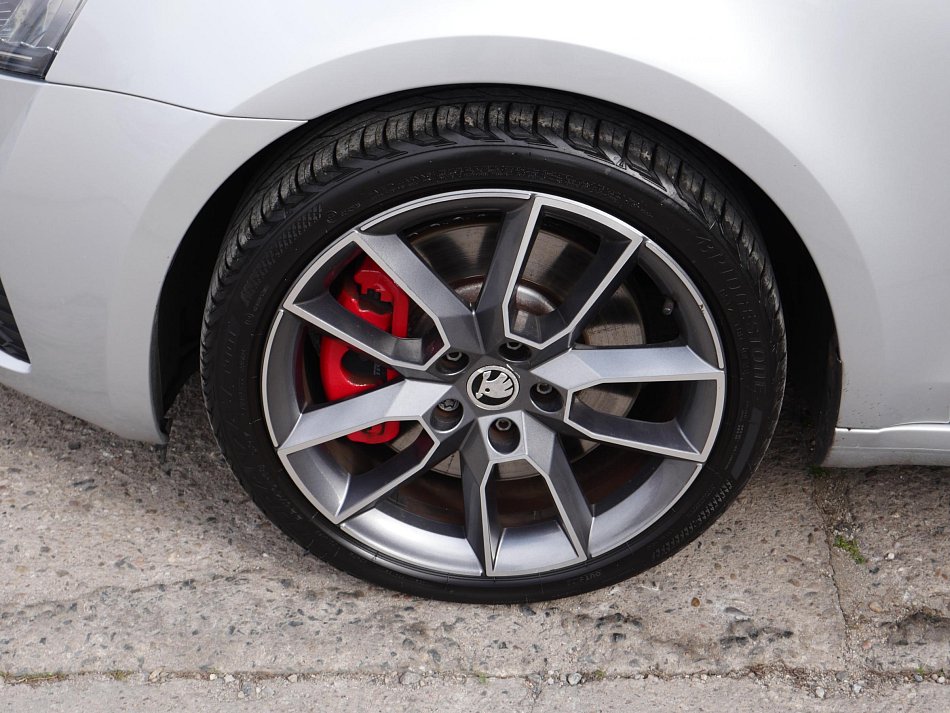 Škoda Octavia III 2.0 TSi RS
