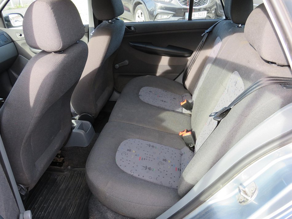 Škoda Fabia I 1.2 12V 