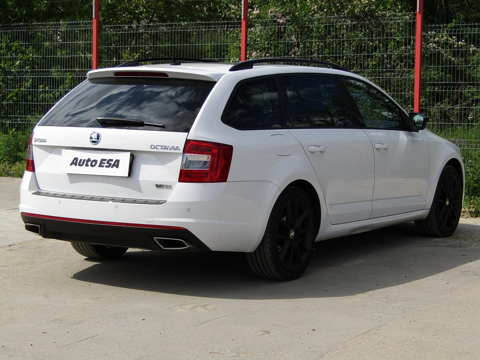 Škoda Octavia III 2.0TDi RS