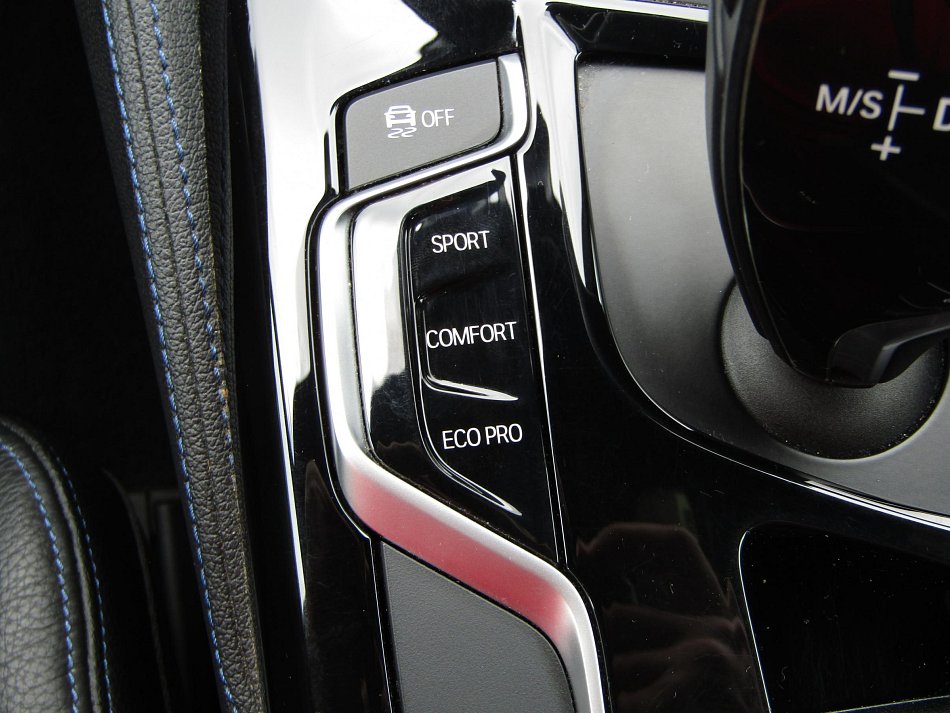 BMW Řada 5 2.0  530i xDrive