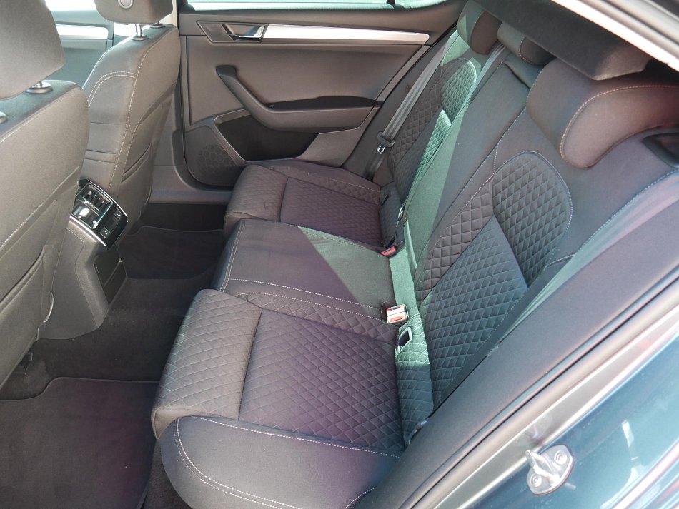Škoda Superb III 2.0 TDi Style