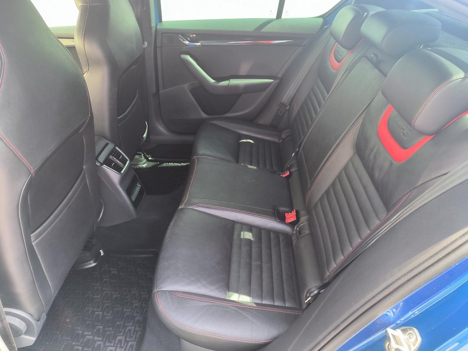 Škoda Octavia III 2.0TDi RS