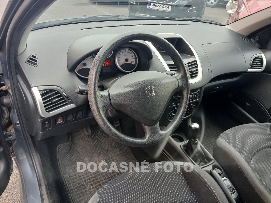 Peugeot 206 1.4i 
