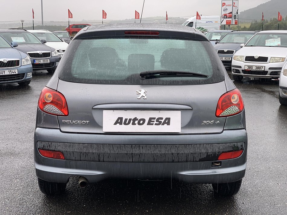 Peugeot 206 1.4i 
