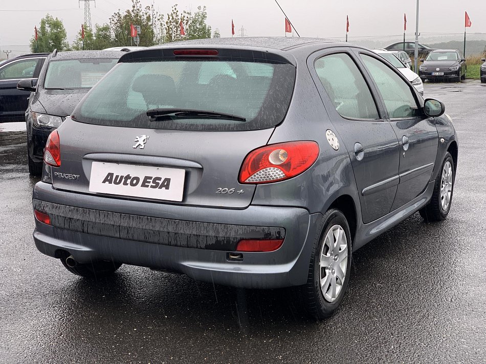 Peugeot 206 1.4i 