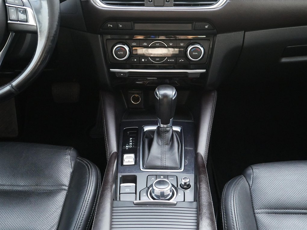 Mazda 6 2.5i Revolution