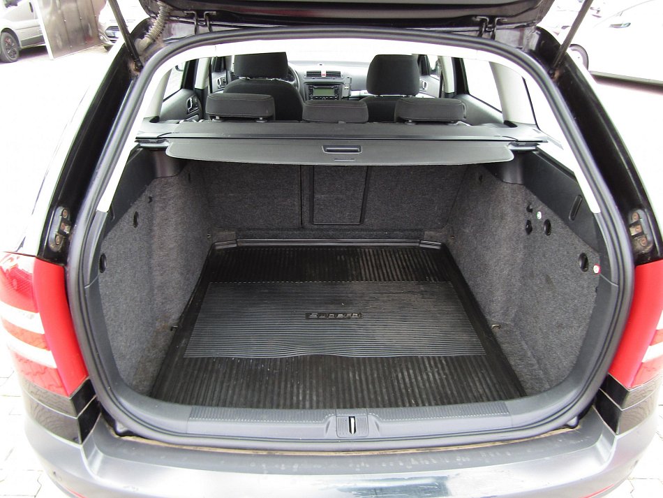 Škoda Octavia II 2.0 TDi  4x4