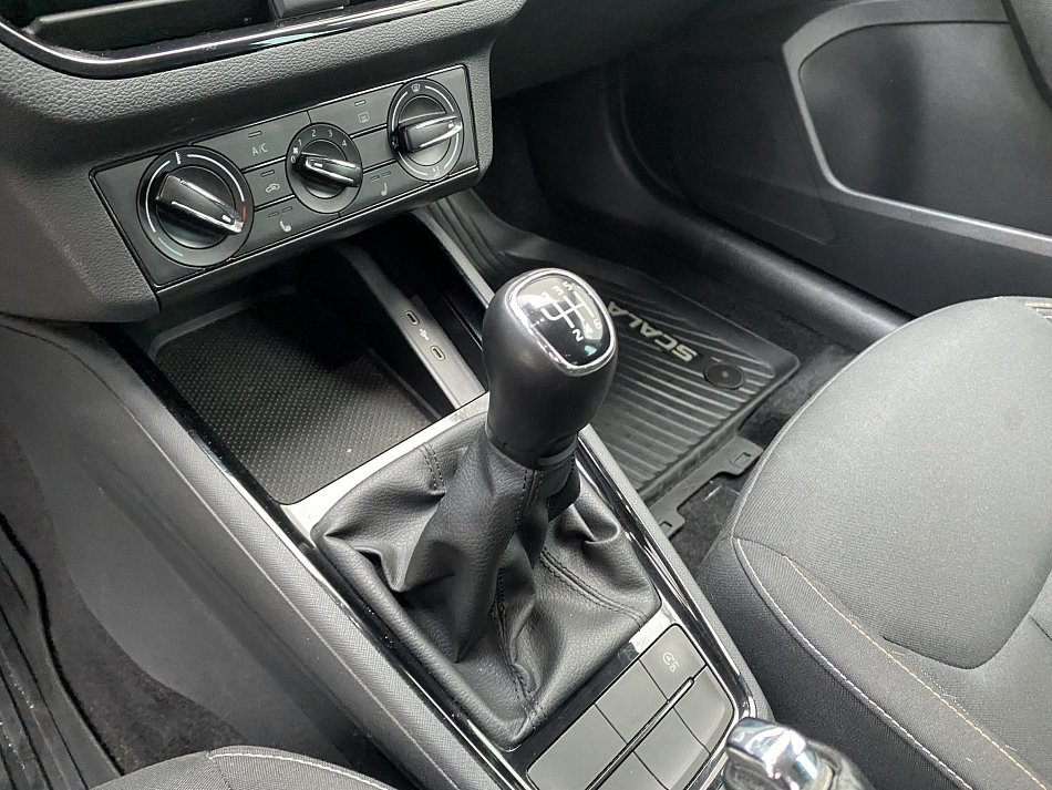 Škoda Scala 1.0 TSi Ambition
