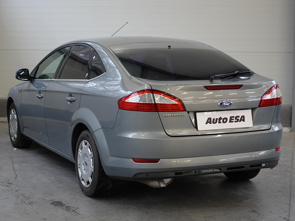 Ford Mondeo 2.0i 