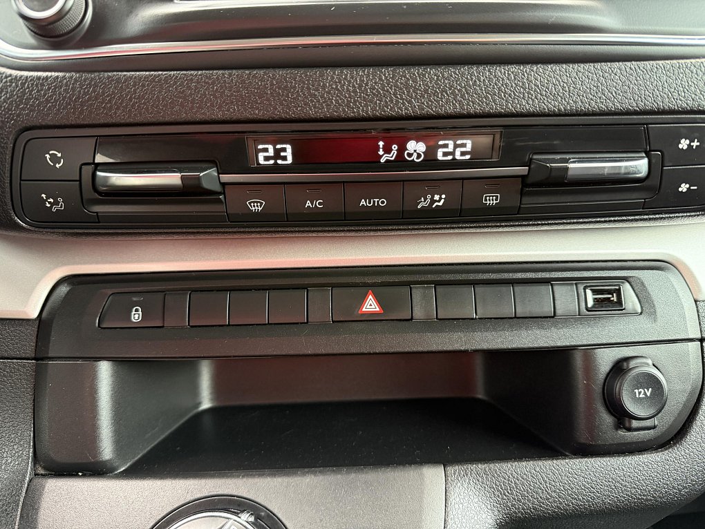 Opel Zafira 2.0CDTi  L3 8míst