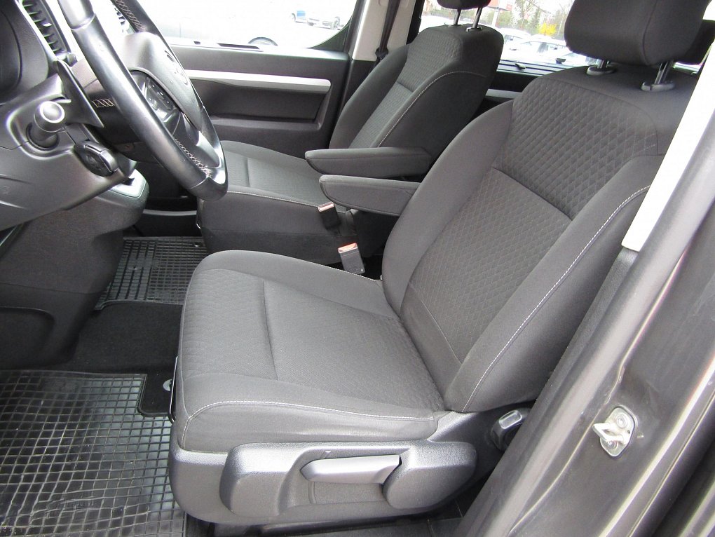 Opel Zafira 2.0CDTi  L3 8míst