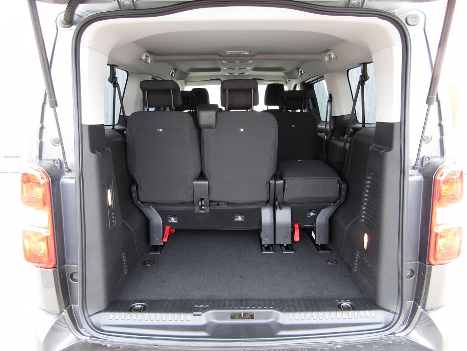 Opel Zafira 2.0CDTi  L3 8míst