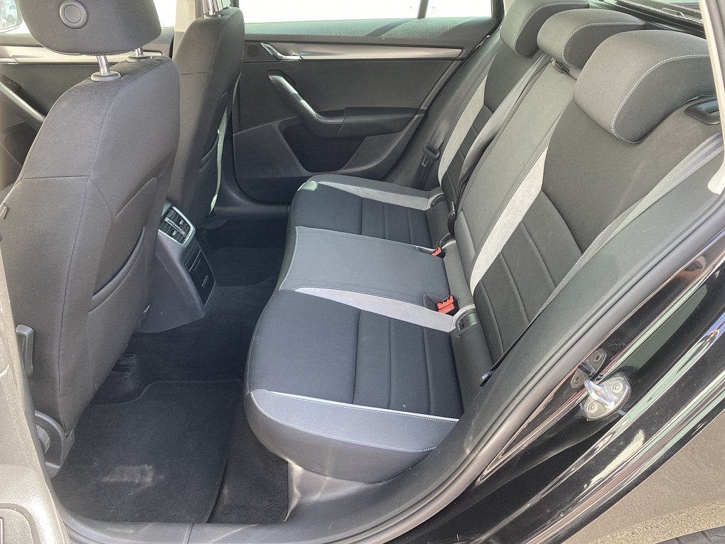 Škoda Octavia III 2.0 TDi Joy