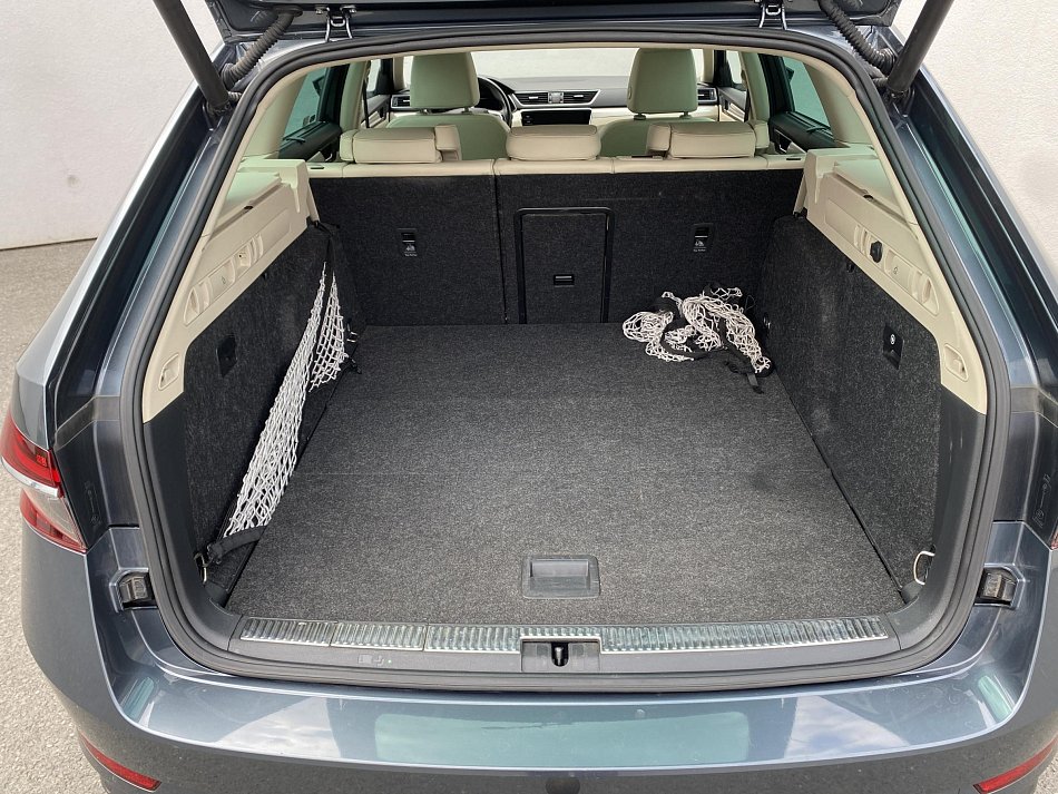 Škoda Superb III 2.0 TSi L&K 4x4