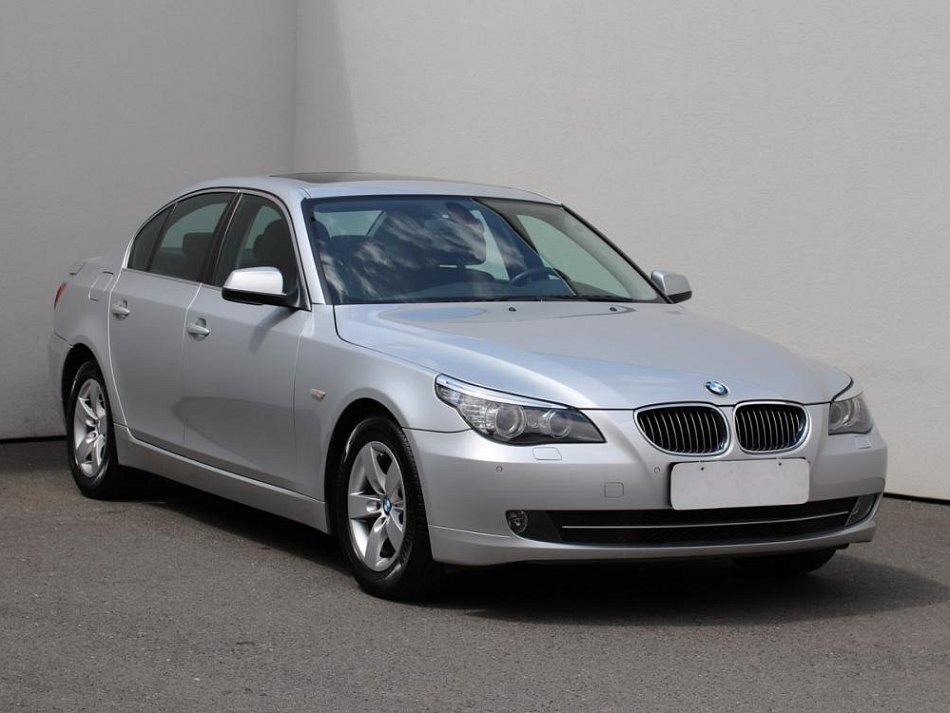 BMW Řada 5 3.0  525i