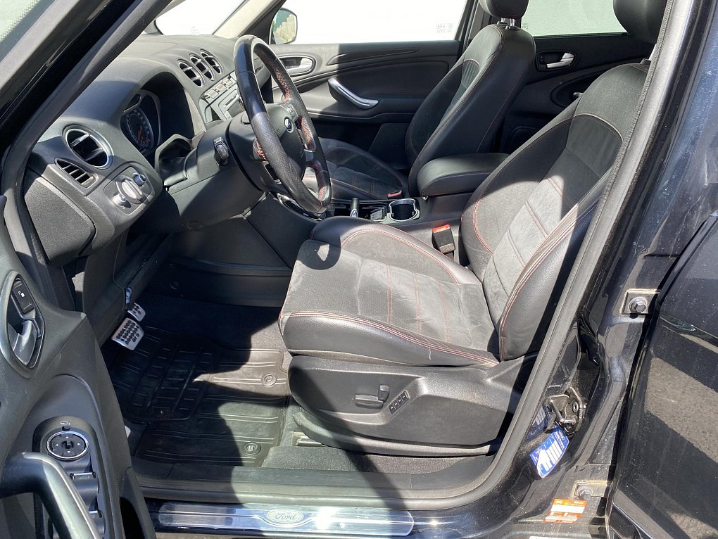 Ford S-MAX 2.0 TDCi 