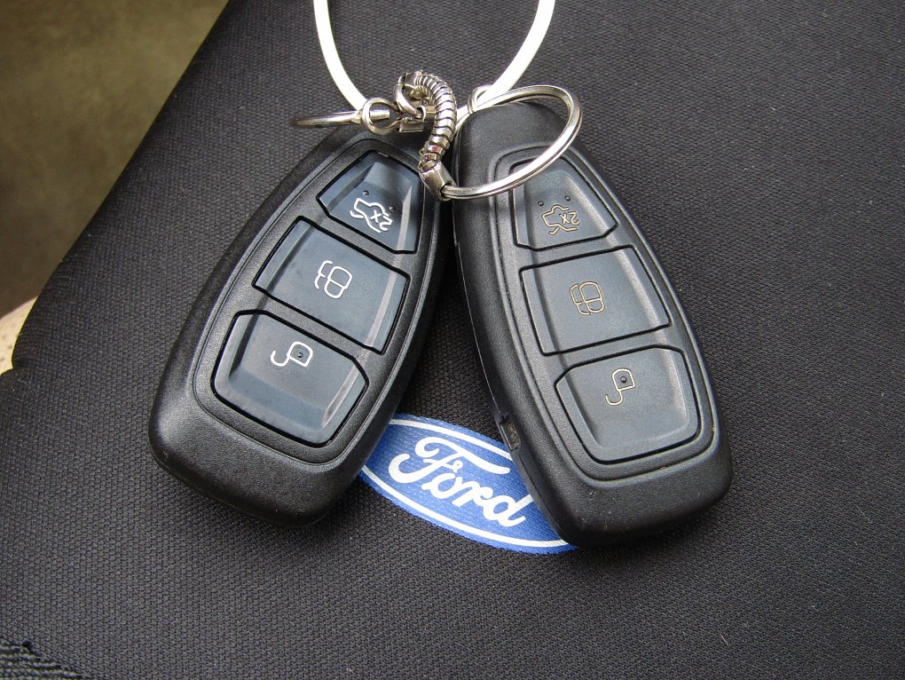 Ford Mondeo 2.5 T Ghia