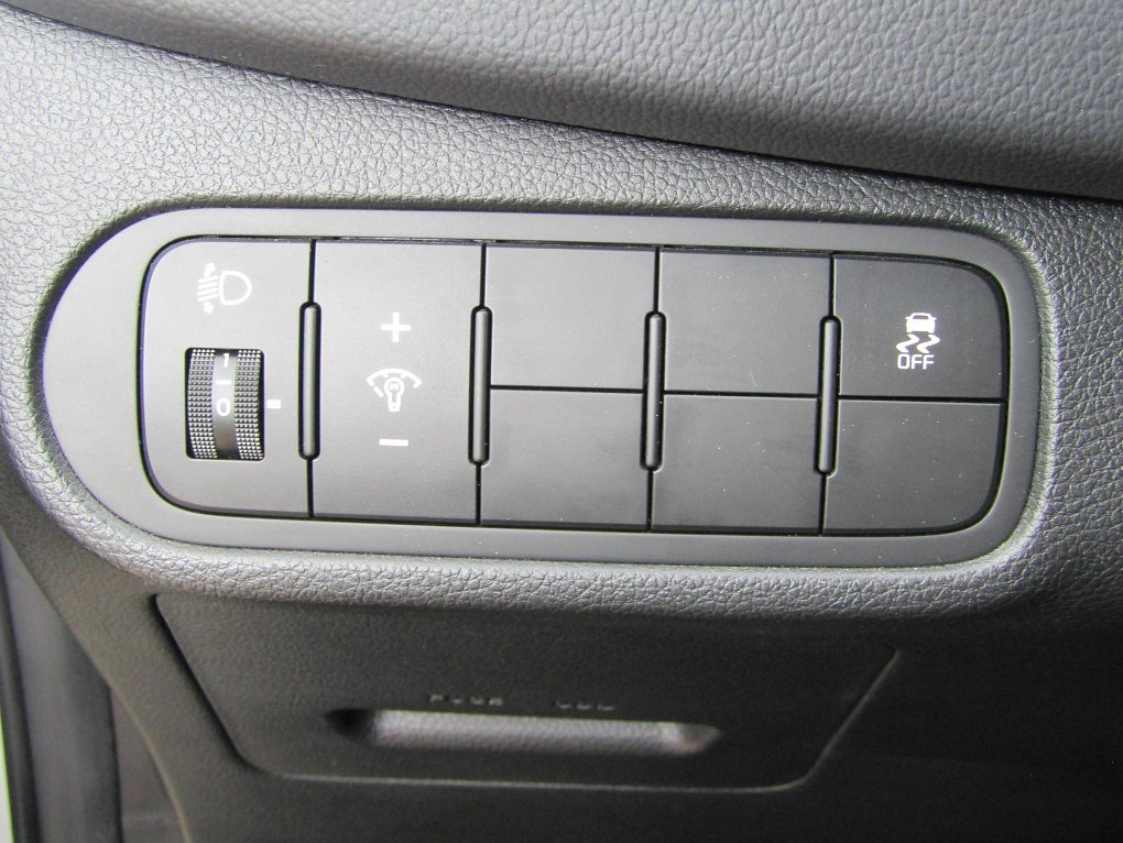 Kia Carens 1.6i 