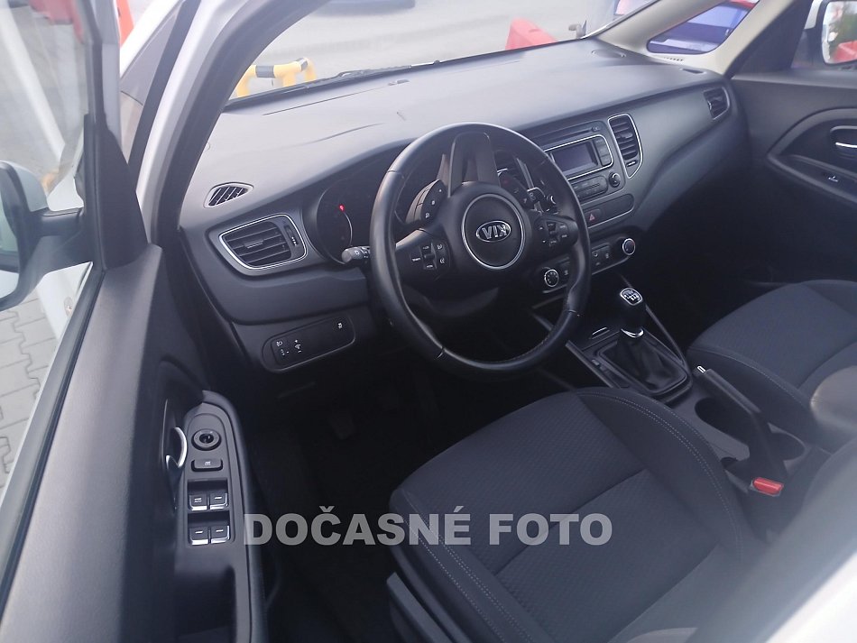 Kia Carens 1.6i 