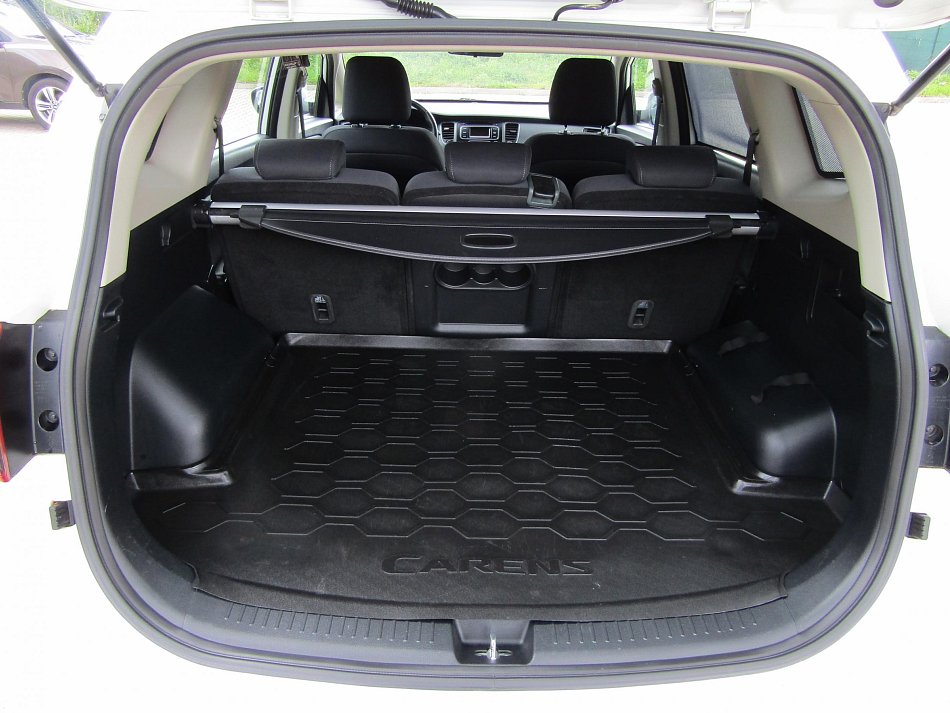 Kia Carens 1.6i 