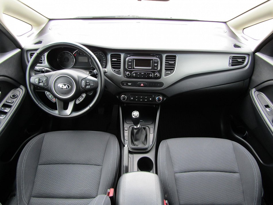 Kia Carens 1.6i 