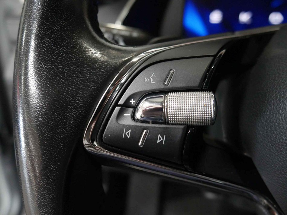 Škoda Octavia IV 2.0TDi Ambition 4x4