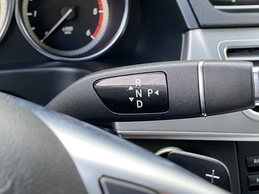 Mercedes-Benz Třída E 2.1 CDi Avantgarde E200