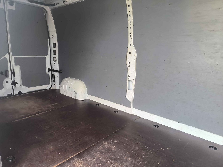 Renault Master 2.3dCi Cool L3H2