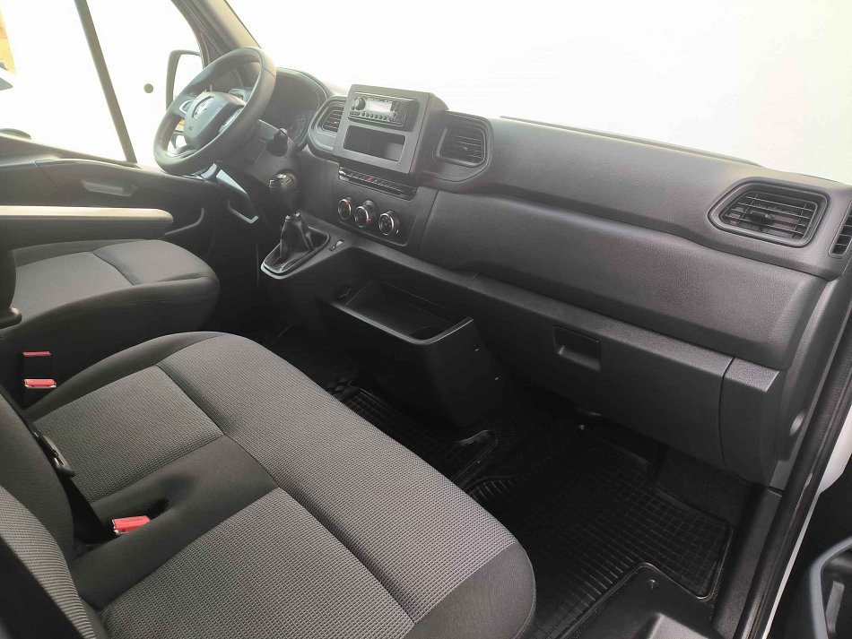 Renault Master 2.3dCi Cool L3H2