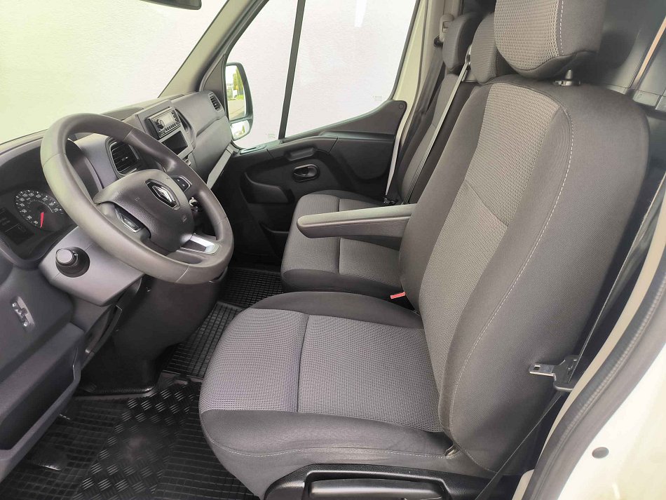 Renault Master 2.3dCi Cool L3H2