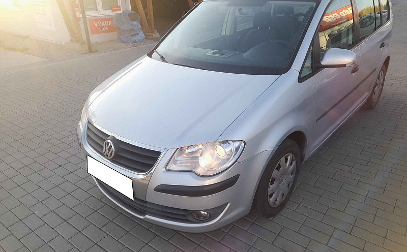 Volkswagen Touran 1.9TDi 