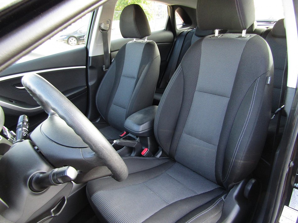 Hyundai I30 1.6 CRDi 