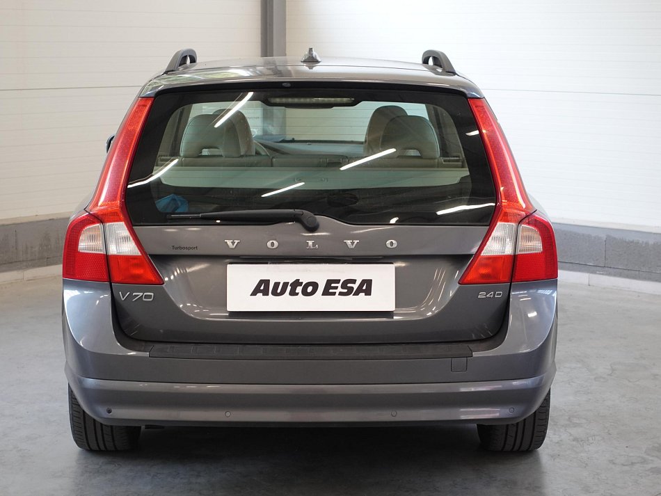 Volvo V70 2.4D 