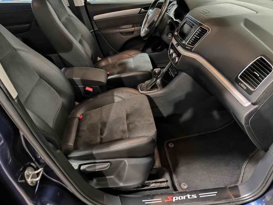 Volkswagen Sharan 2.0 TDi 