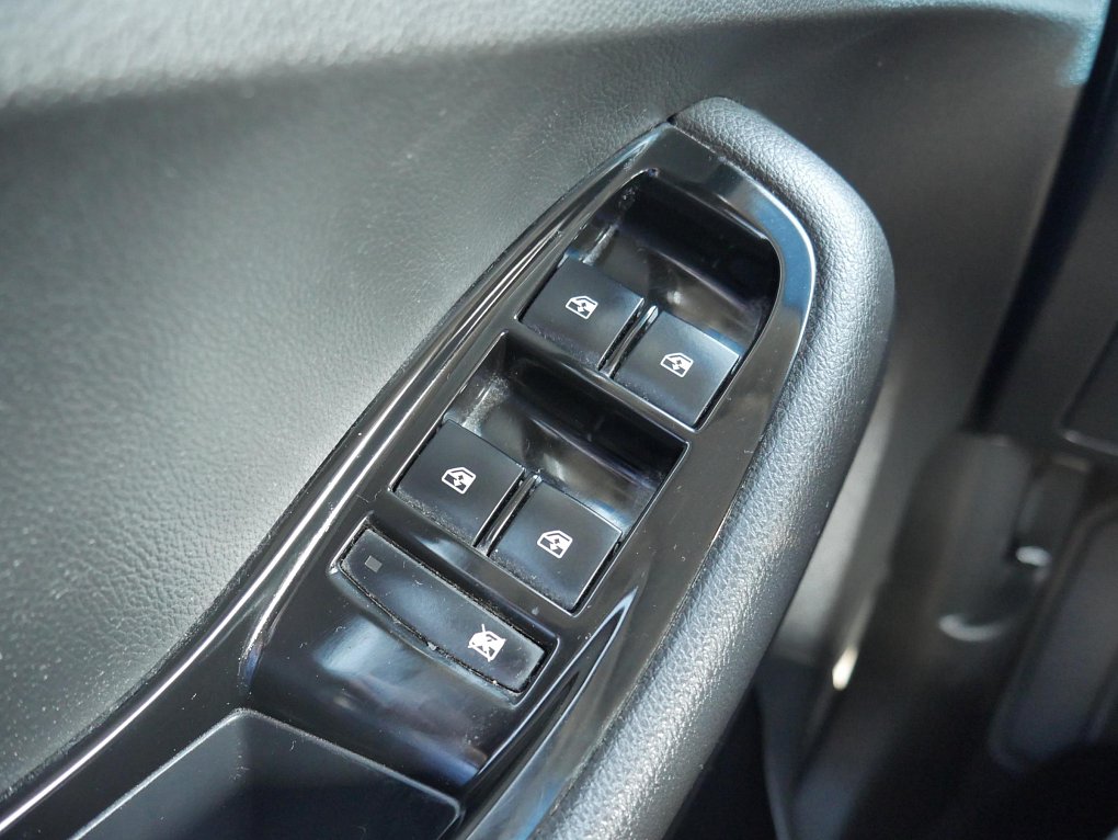 Chevrolet Orlando 1.8 i + LPG 